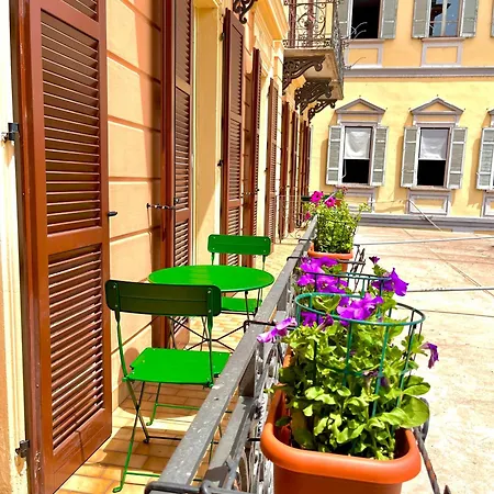 アパート Casa Gambusso Historical House Magnificent View ヴェルバーニア
