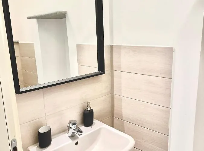 Casa Gambusso Historical House Magnificent View 아파트 베르바니아