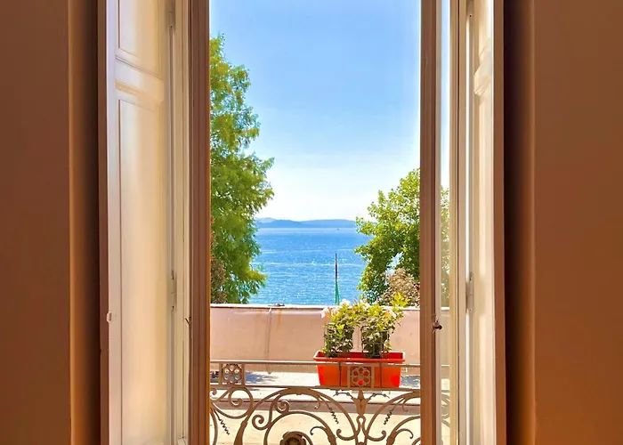 Casa Gambusso Historical House Magnificent View 아파트 베르바니아