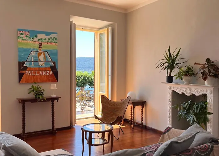 Casa Gambusso Historical House Magnificent View Apartment Verbania