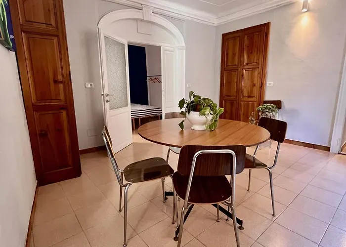 Casa Gambusso Historical House Magnificent View 아파트 *